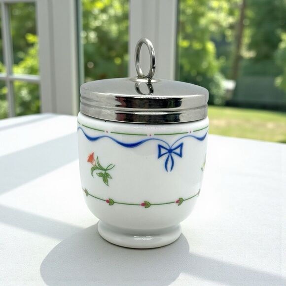 RARE Vintage Royal Worcester RIBBON & BOWS Egg Coddler w/Lid - Made in England - Picture 1 of 12